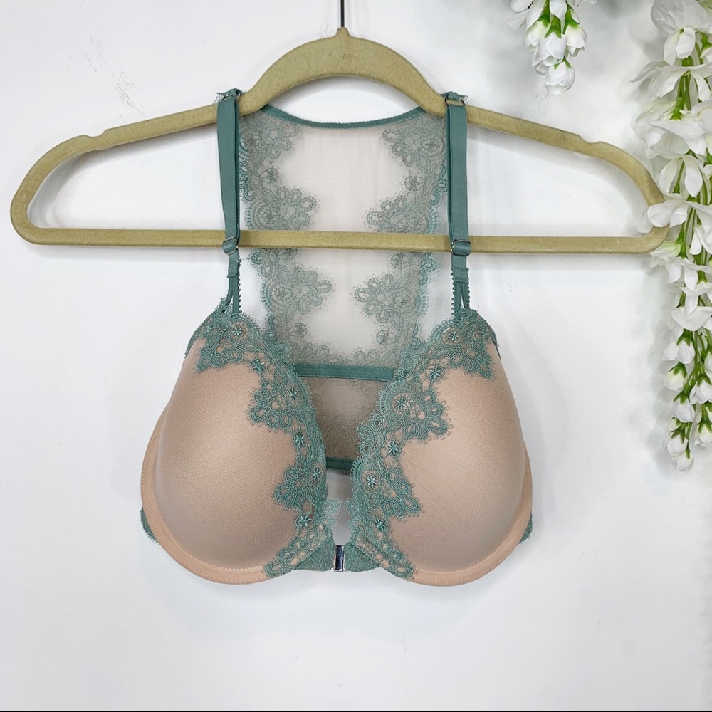 VICTORIA’S SECRET “Dream Angels” lined Demi 1122